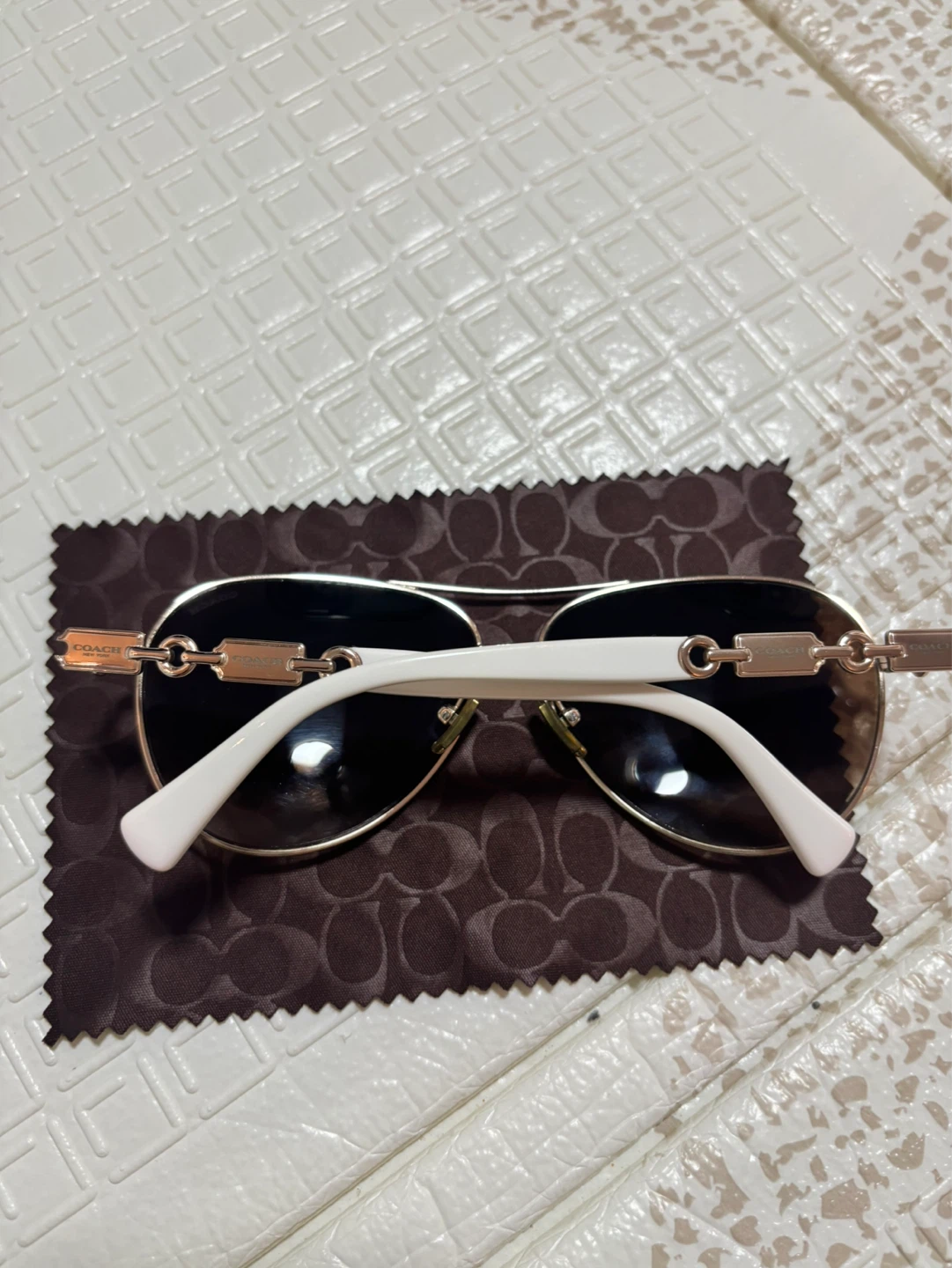 Women’s Coach Aviator Sunglasses - photo 2