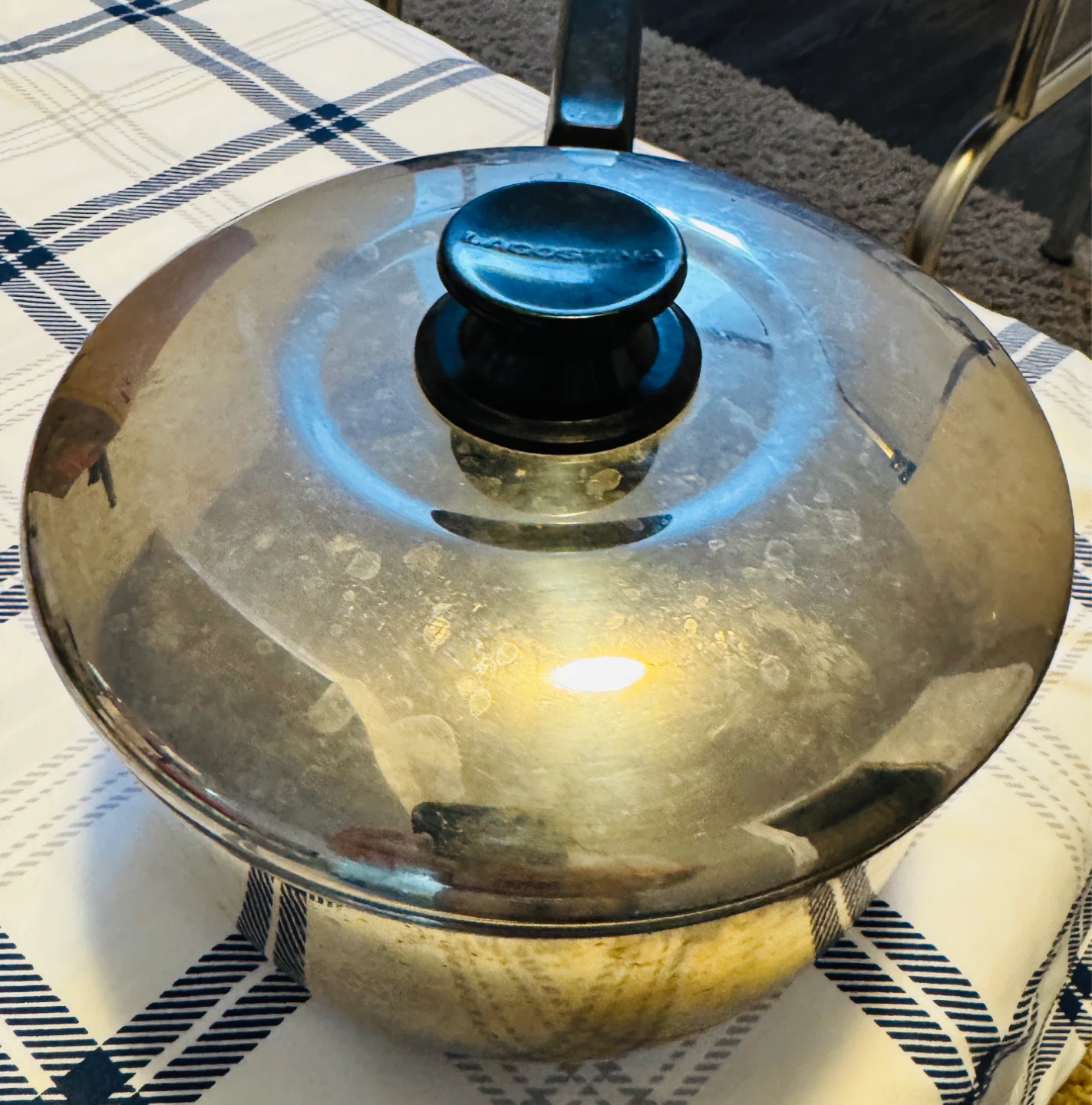 Moving sale - Kitchen Pots for sale