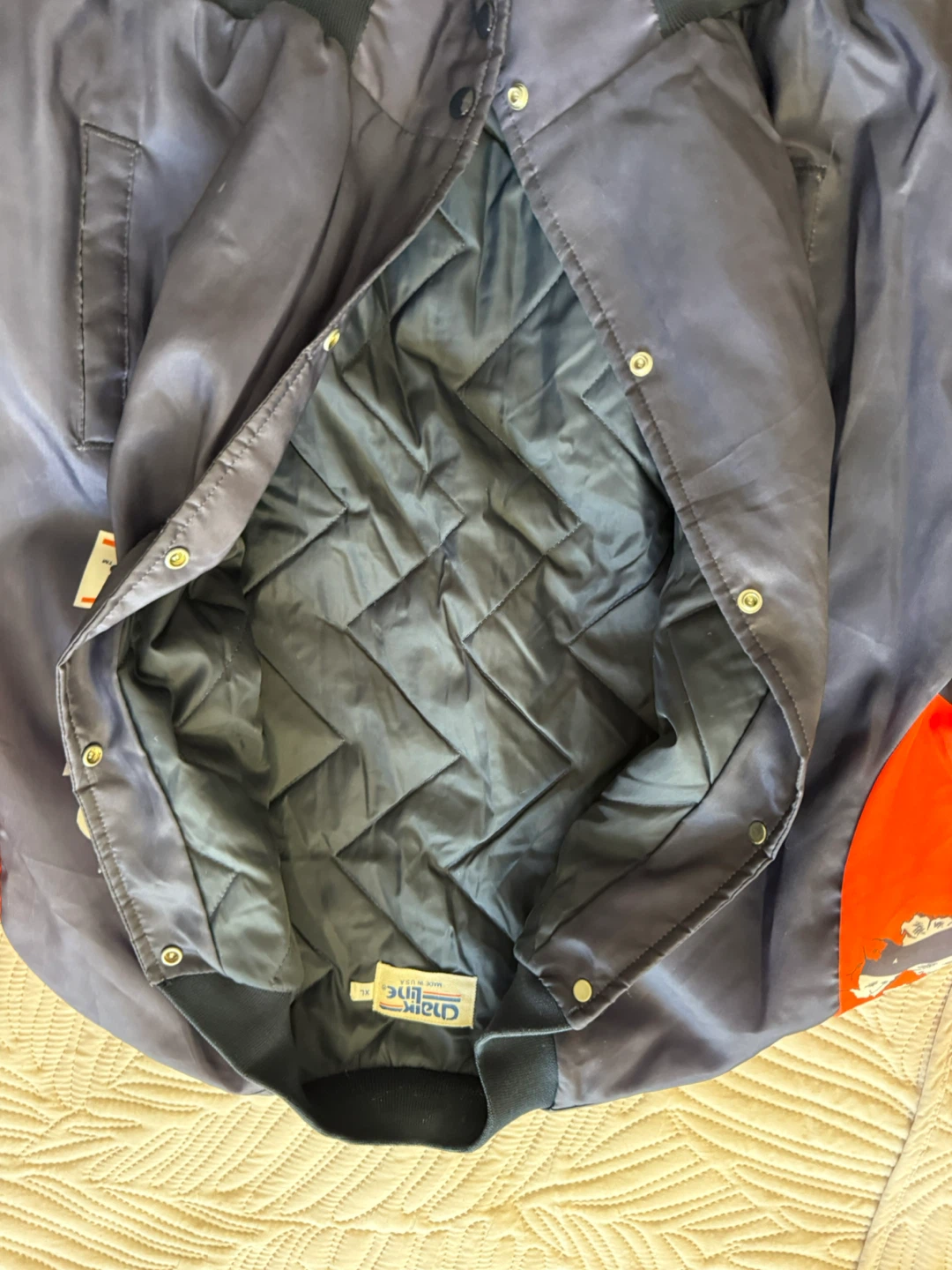 Chicago Bears Satin Bomber Jacket XL - photo 3