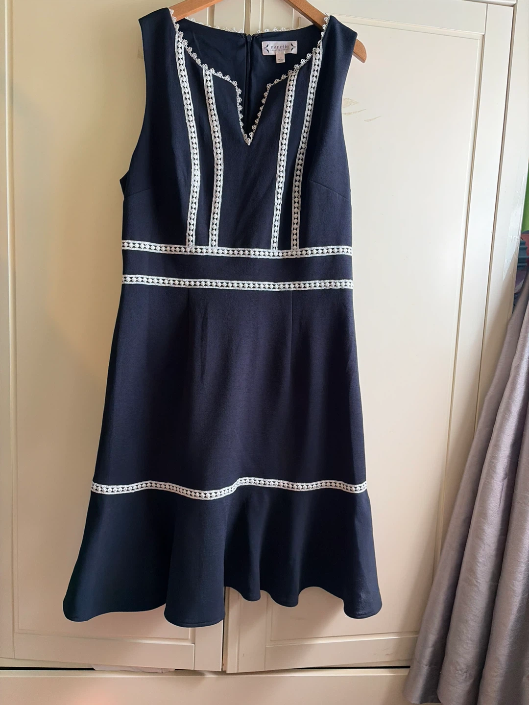 Nannette size 10
