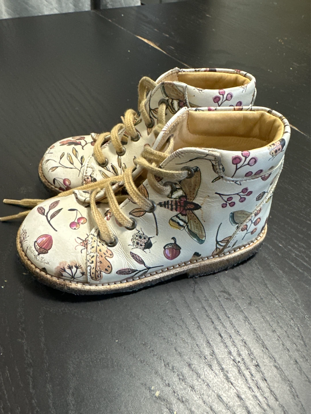 Kids Boots with Floral and Insect Print - photo 3