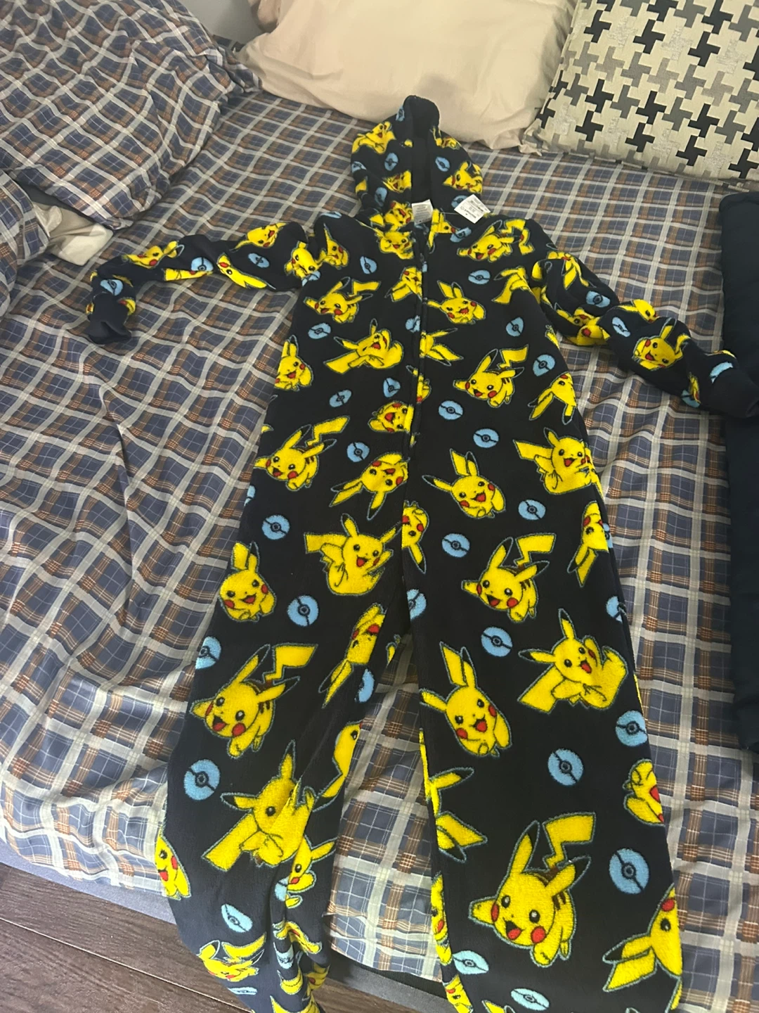 Pokemon Pikachu Fleece Onesie Pajamas XL