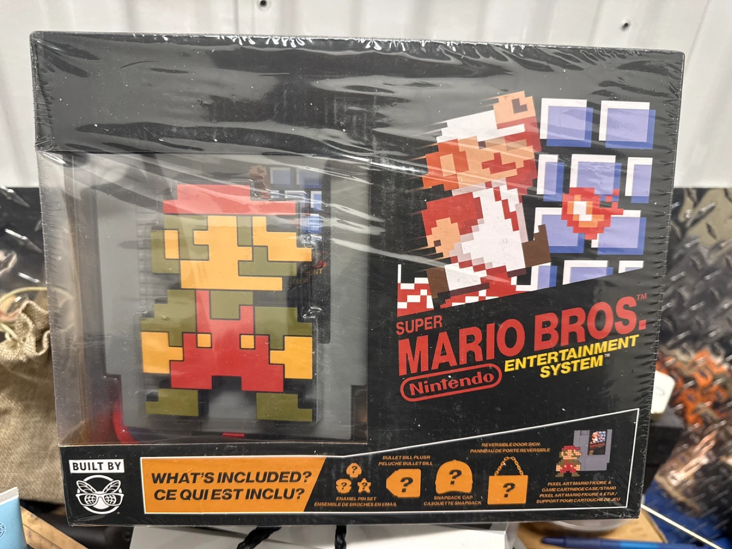 Nintendo Super Mario Bros. Entertainment System Collectors Box