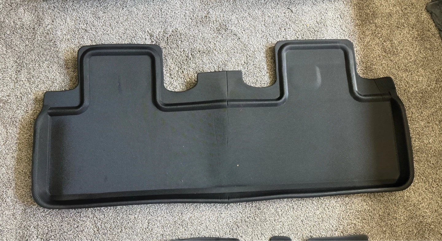 New Tesla Model Y 7 Seater Floor Liners - photo 3