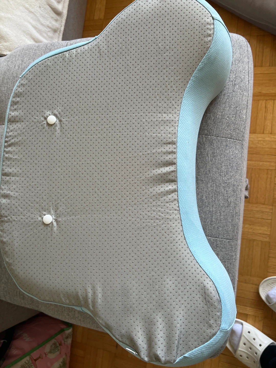 COOL8 Pillow - photo 3