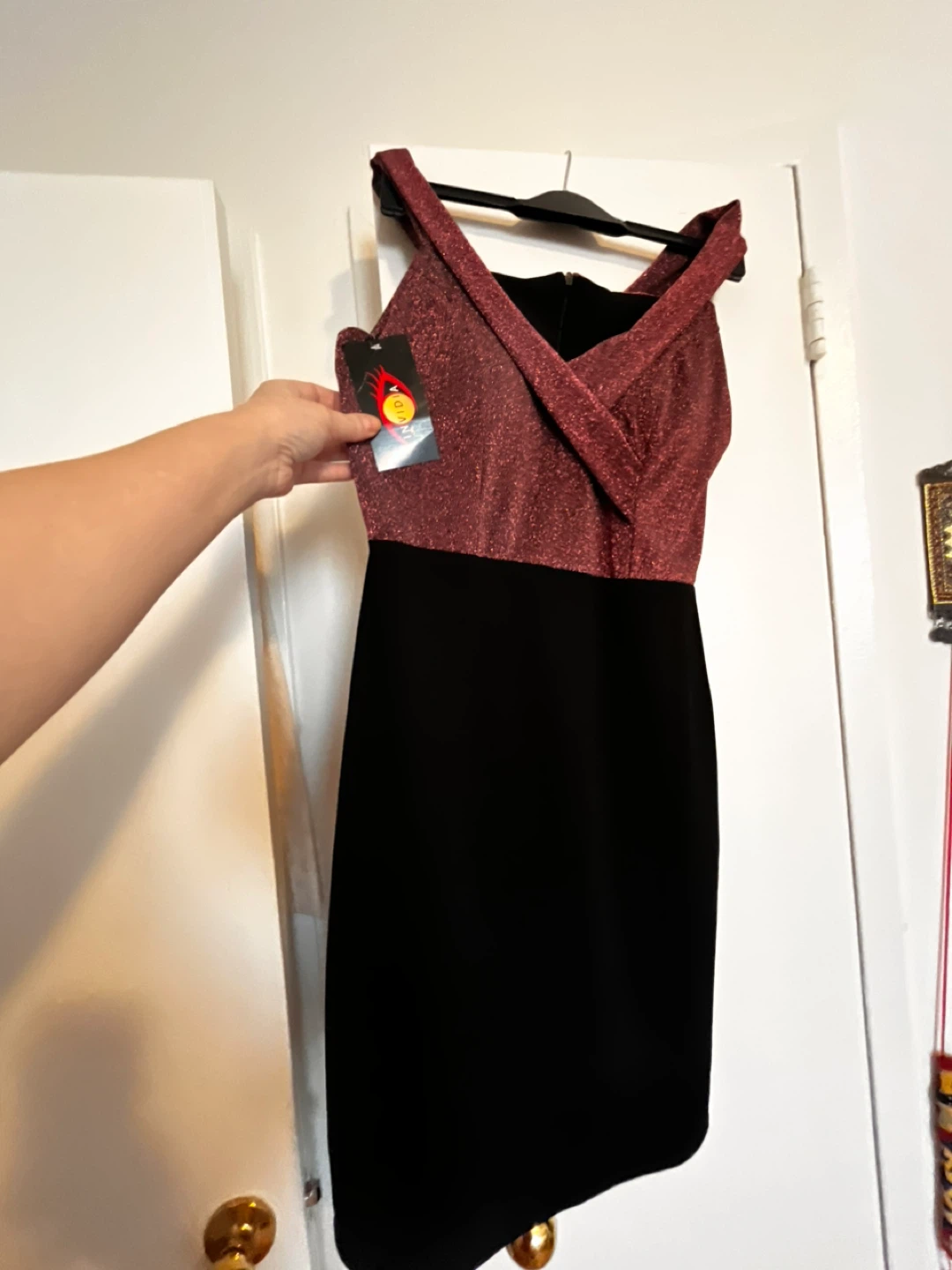 Sparkly rose gold and black party dress Small size - photo 4