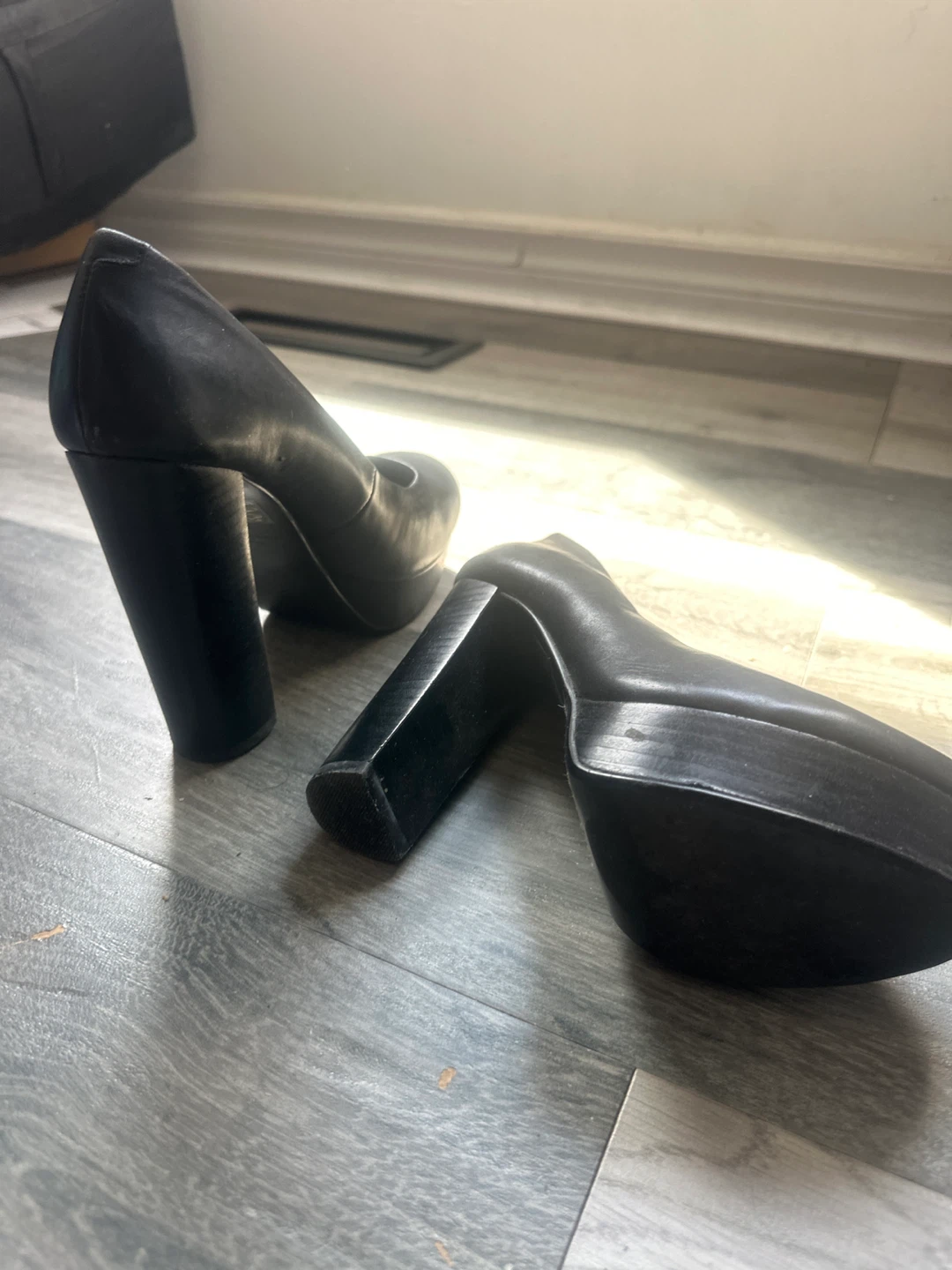 Black Leather Platform Heels - photo 2