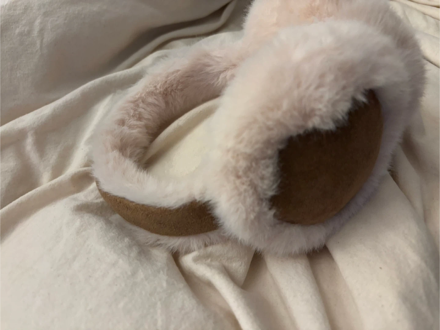Faux Fur Earmuffs - photo 3