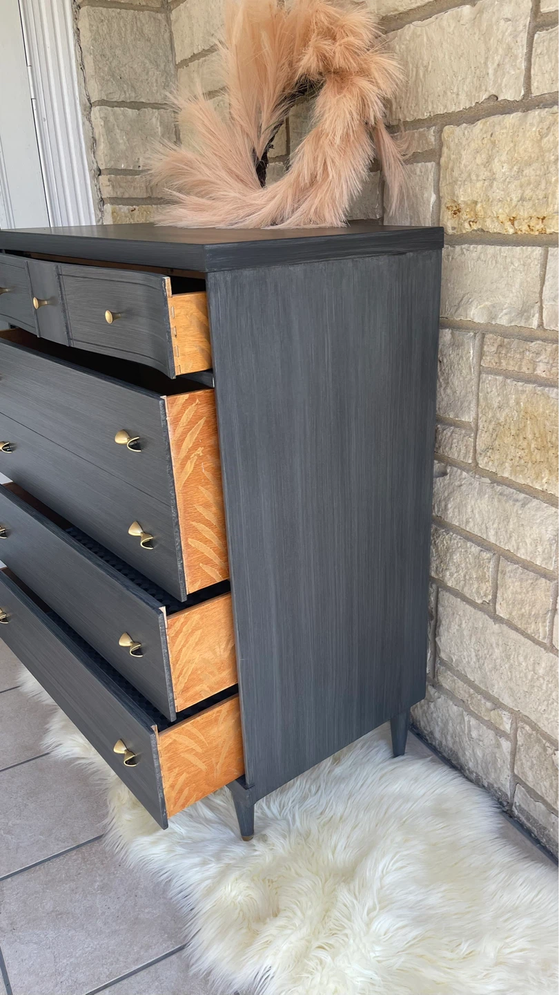 MCM BASSETT 4 drawers dresser Brushed Gray - photo 3