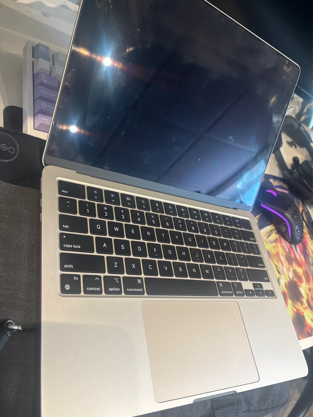 Apple MacBook Air Laptop M2 2022 - photo 2