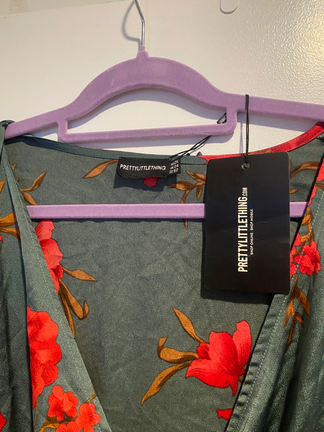 PrettyLittleThing Green Floral Midi Dress - US 2X - photo 2