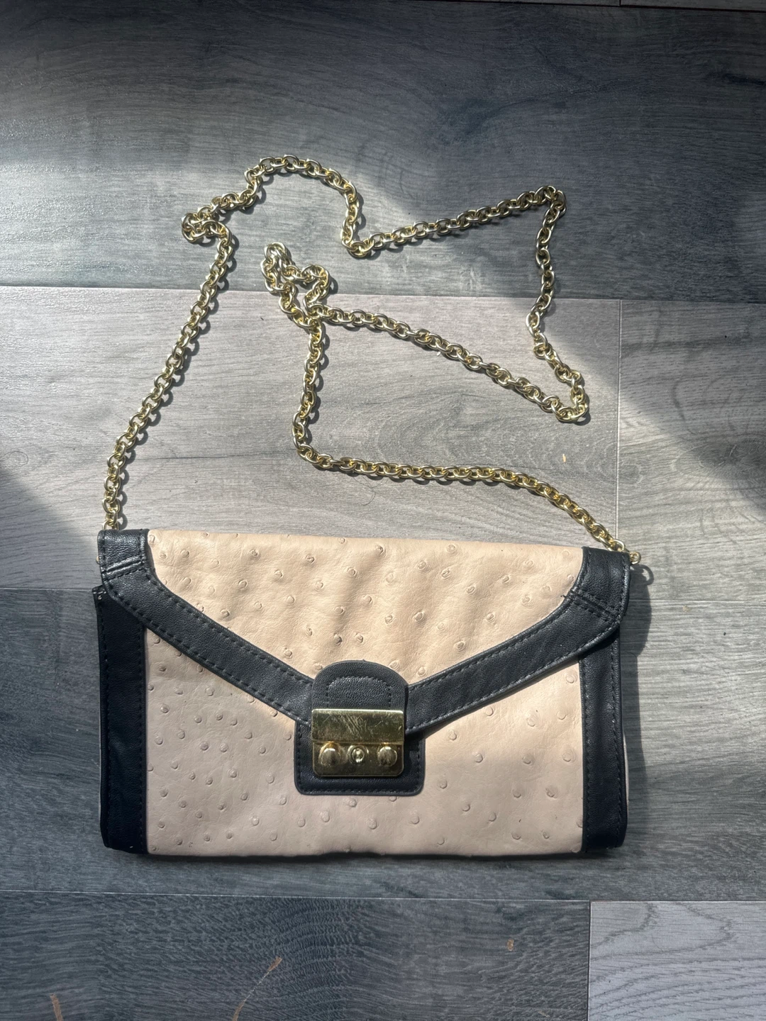 Beige and Black Faux Ostrich Clutch Purse with Gold Chain