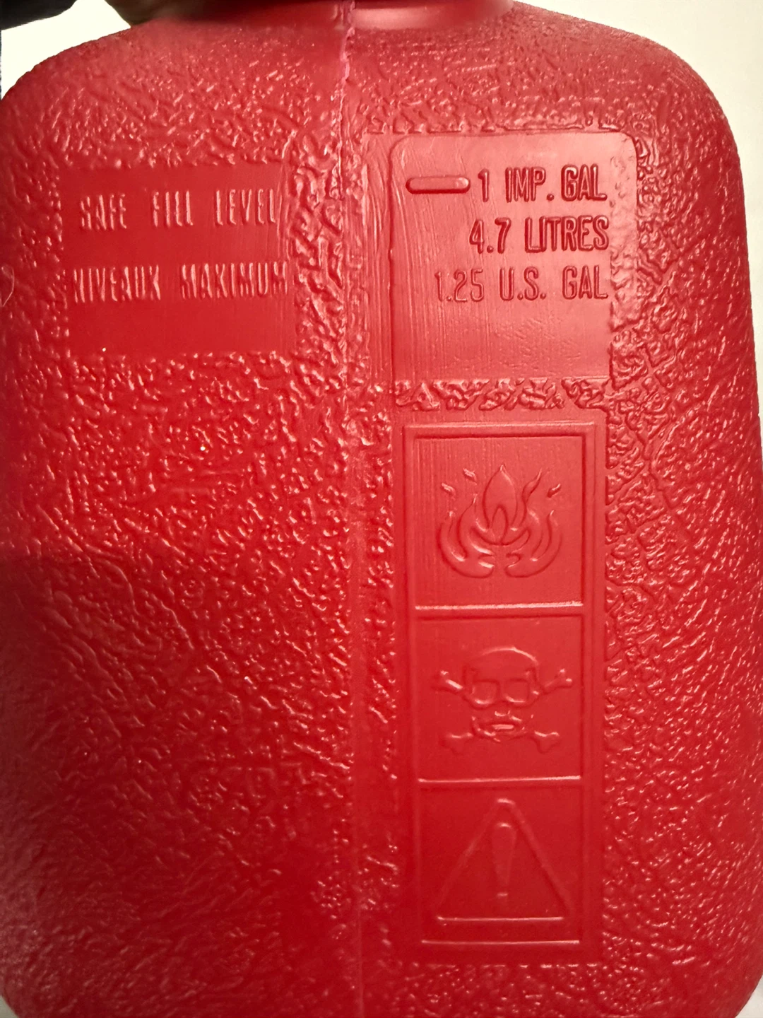 Wedco 1 Gallon Gasoline Can - photo 3