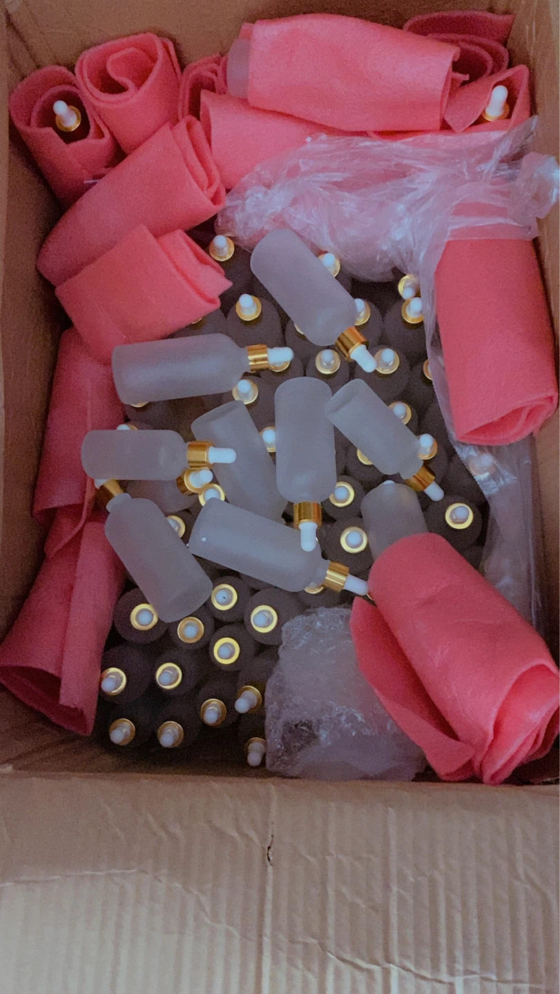 Frosted Glass Dropper Bottles with Gold Caps (Bulk Lot)