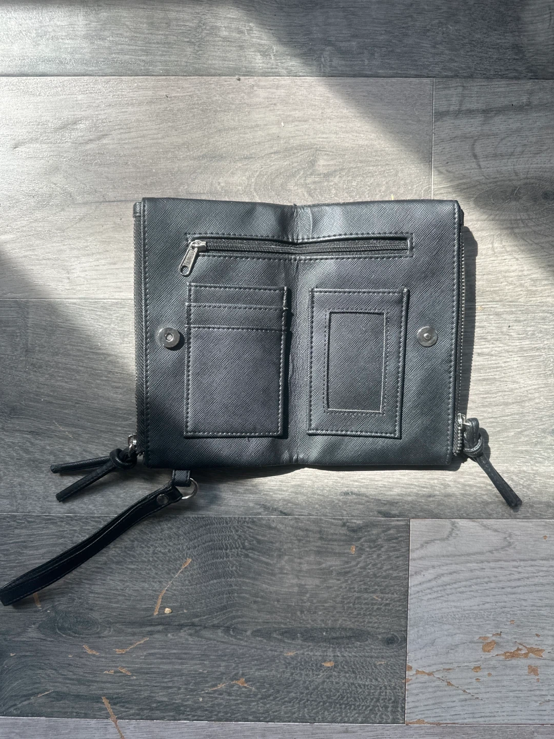 Guess Black Wristlet Wallet - photo 2