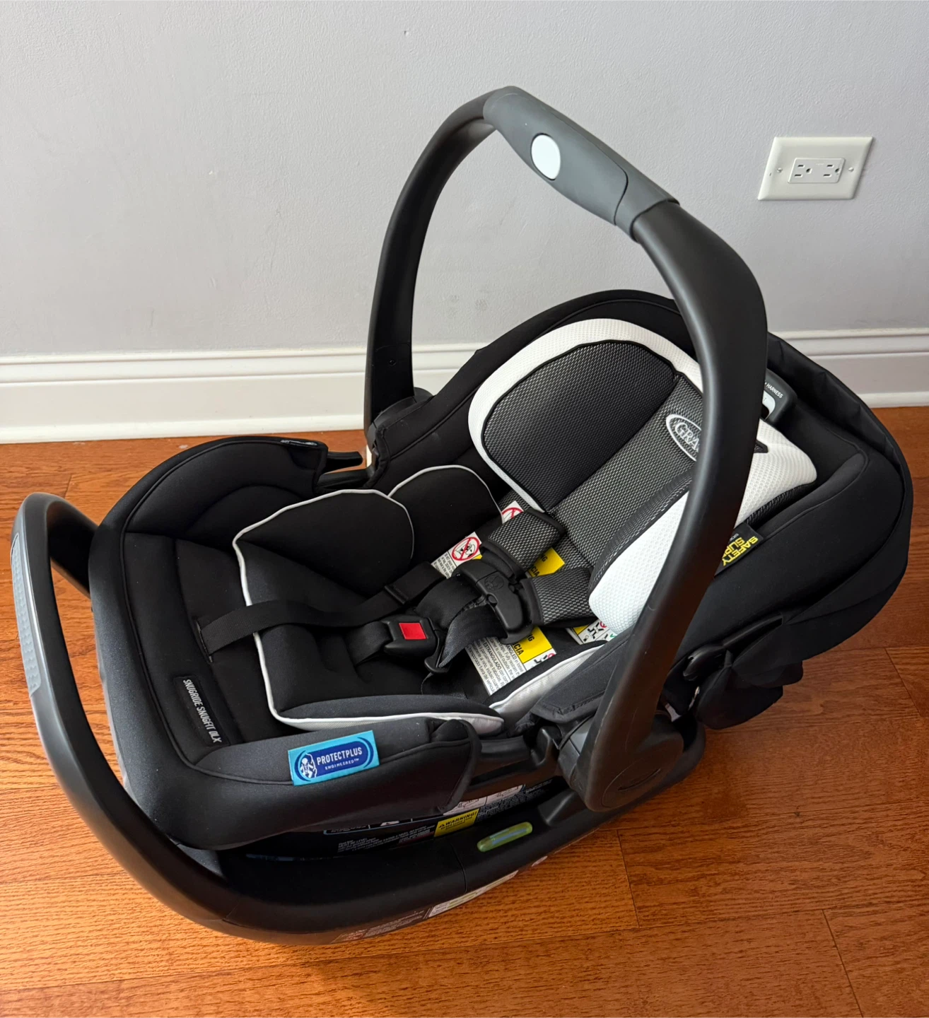 Graco SnugRide SnugLock DLX Infant Car Seat - photo 5