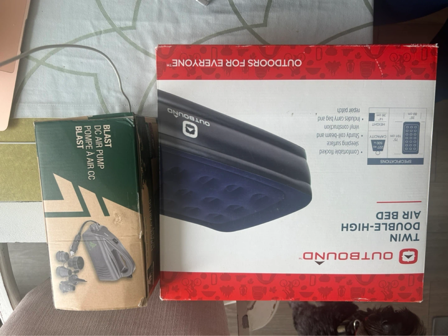 Outbound Twin Double-High Air Bed with Pump