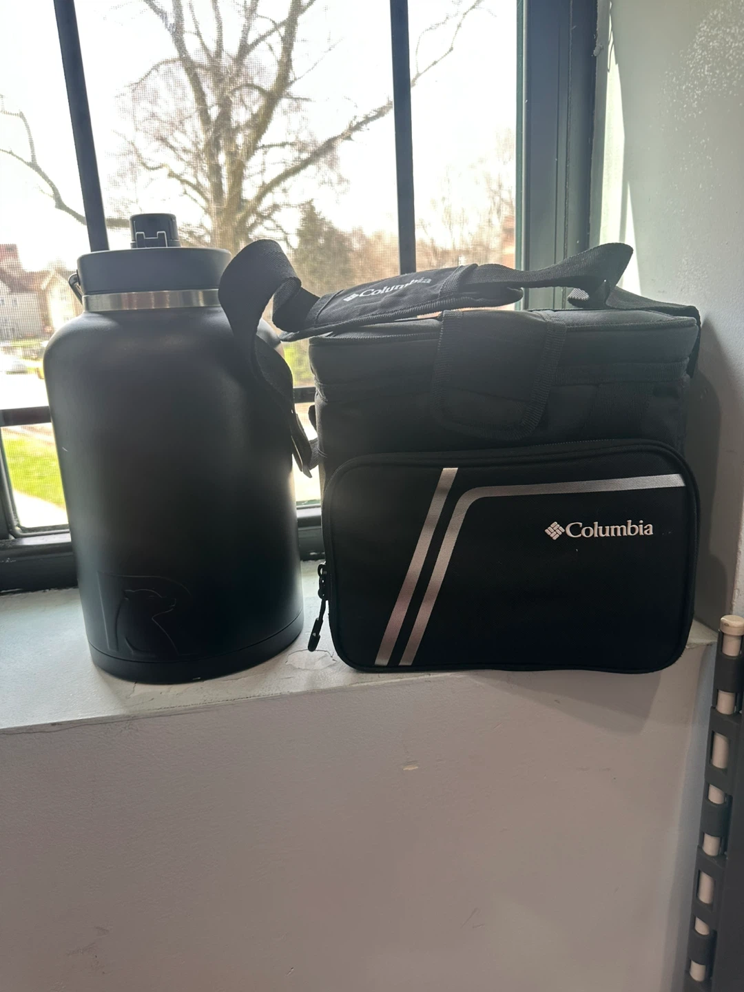 Black Columbia Cooler Bag and Large Water Bottle