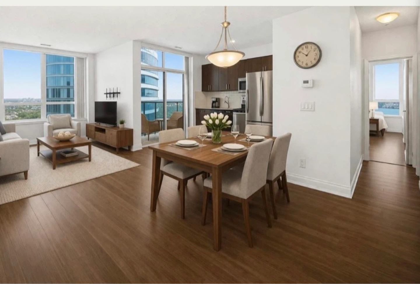 7165 Yonge  Luxury penthouse corner Condo  Unit with City Views - photo 4