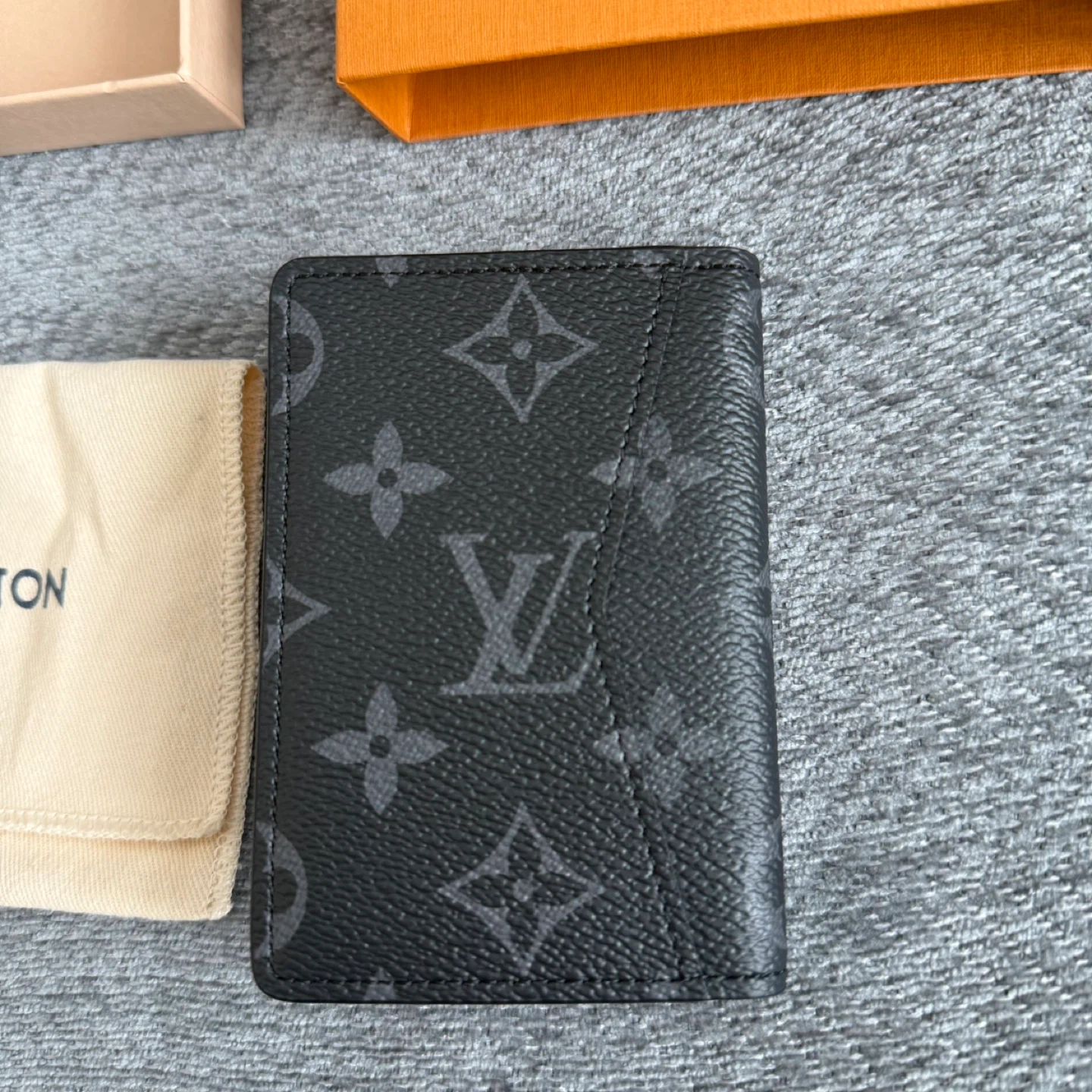 Louis Vuitton Pocket Organizer - photo 4