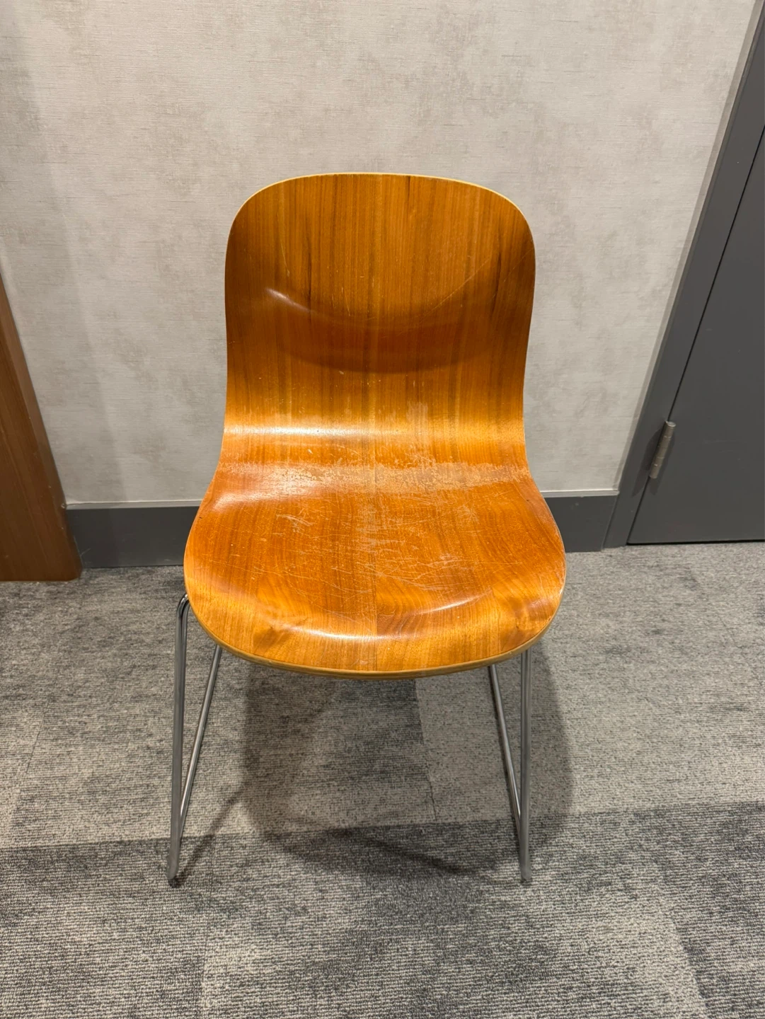 Modern Chair Set (4 Pieces) – Price Per Chair