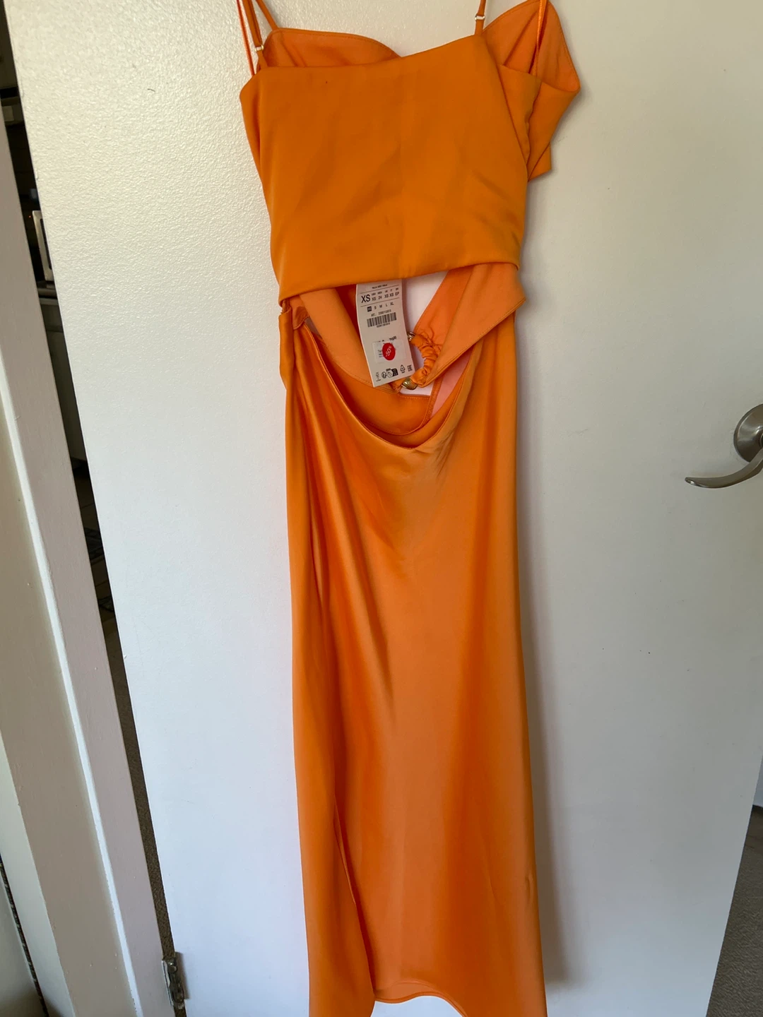 Orange Cut-Out Midi Dress - photo 3