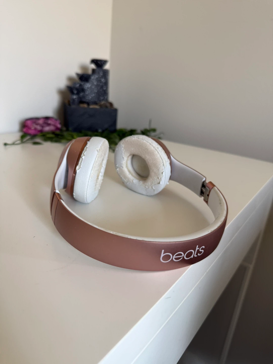 Beats Solo 3 Wireless On-Ear Headphones Rose Gold