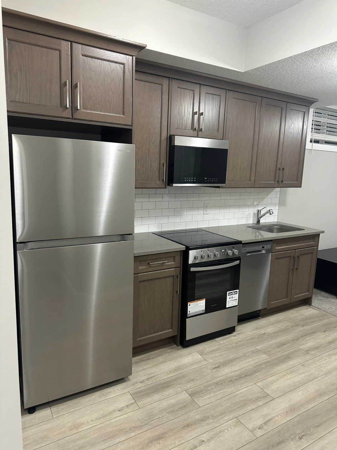 Samsung Washer and Dryer Set - photo 3