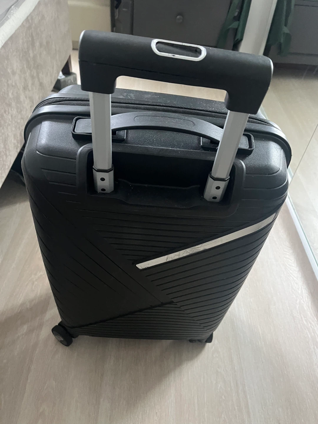 Black Hardshell Spinner Luggage 23” - photo 2
