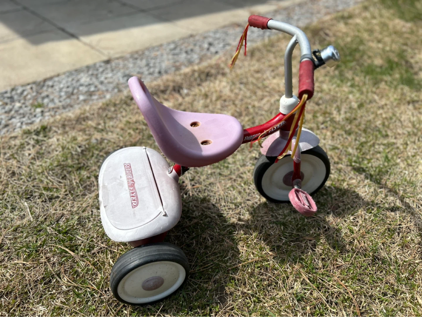 Bundle with other items ✨Radio Flyer Tricycle