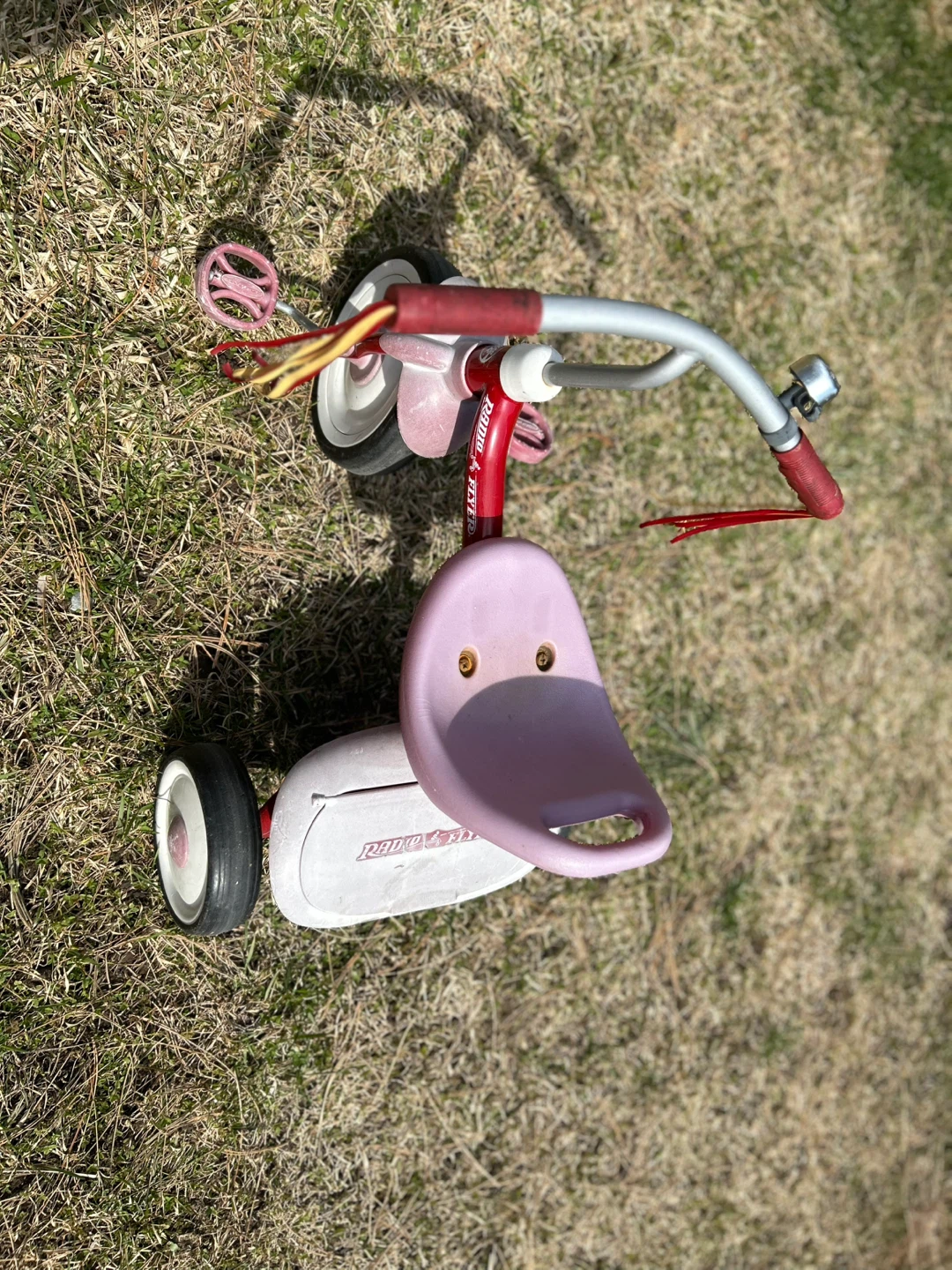 Bundle with other items ✨Radio Flyer Tricycle - photo 3