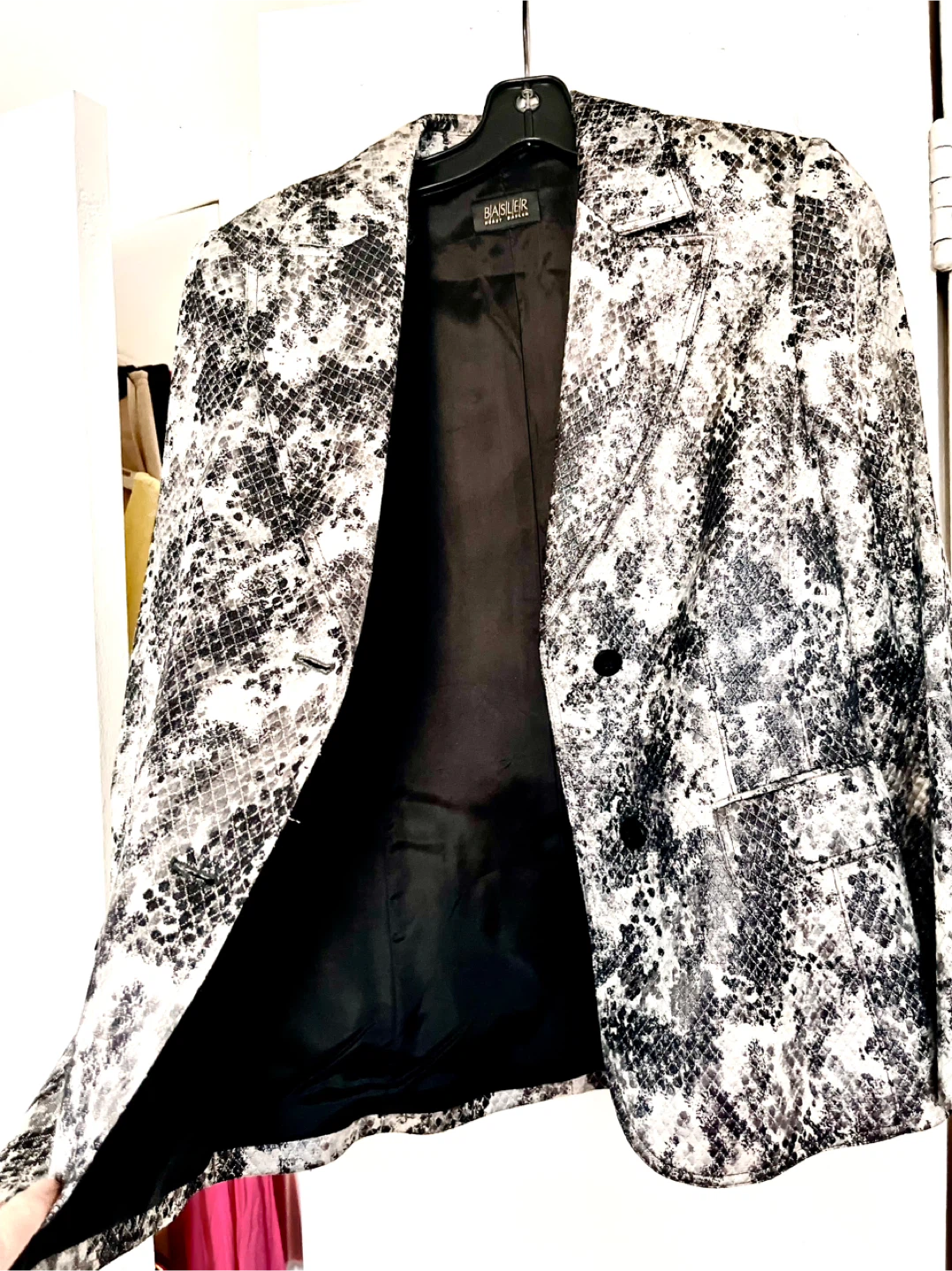 Silk and wool Basler Brand Women's Blazer with metallic blend