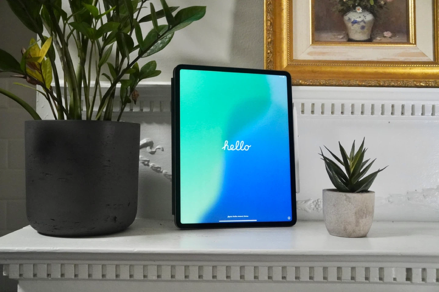 iPad Pro 12.9” 5th Gen 256GB + FREE Case & Pencil