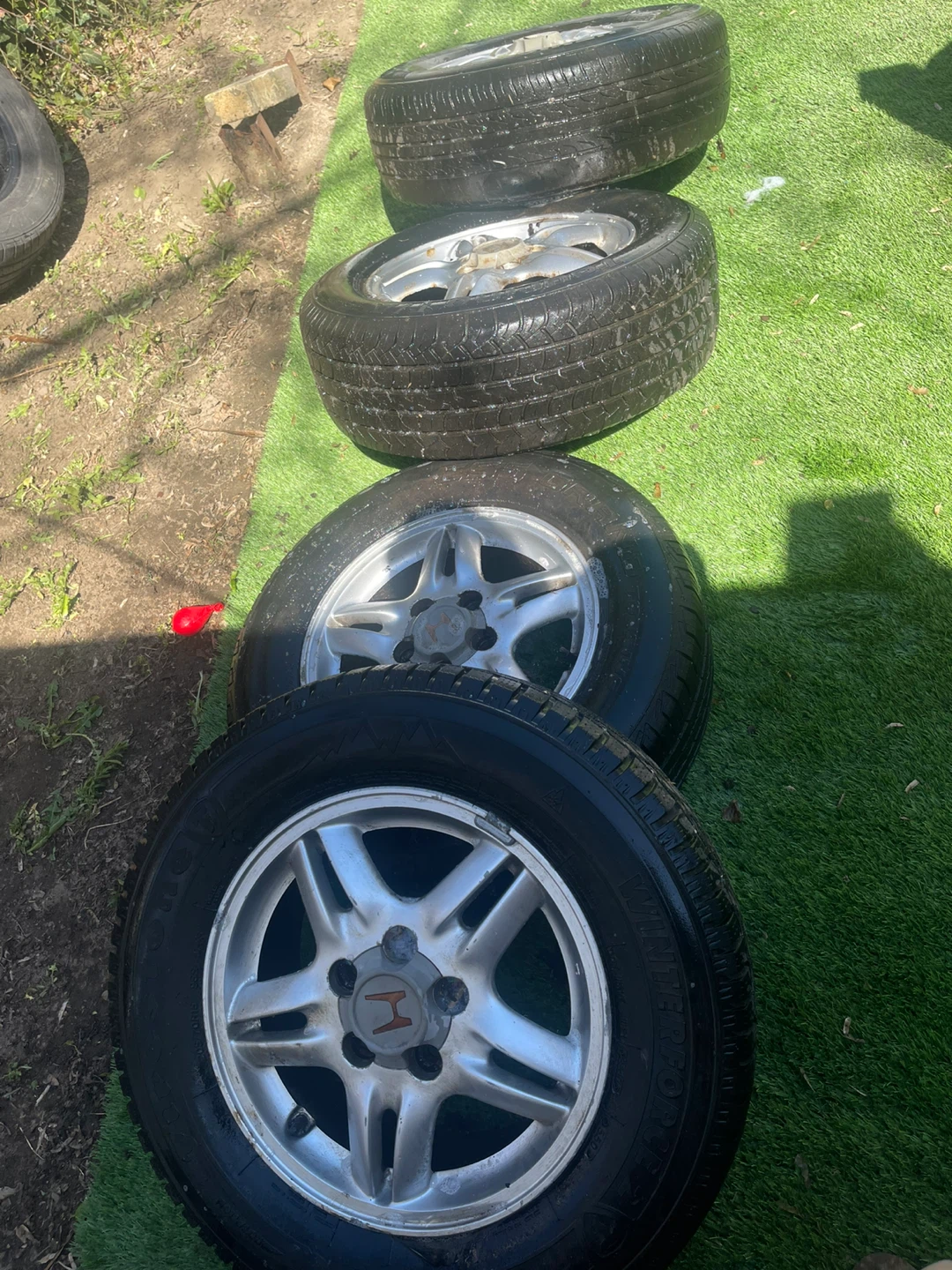 Juego  de 4 rines 205/70R15
