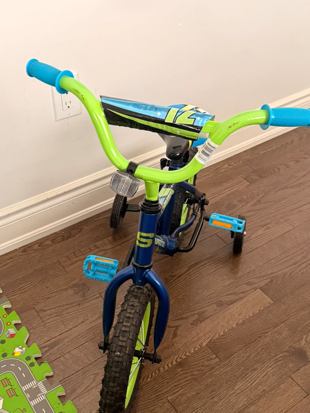 Supercycle 12" Kids Bike with Training Wheels - photo 2