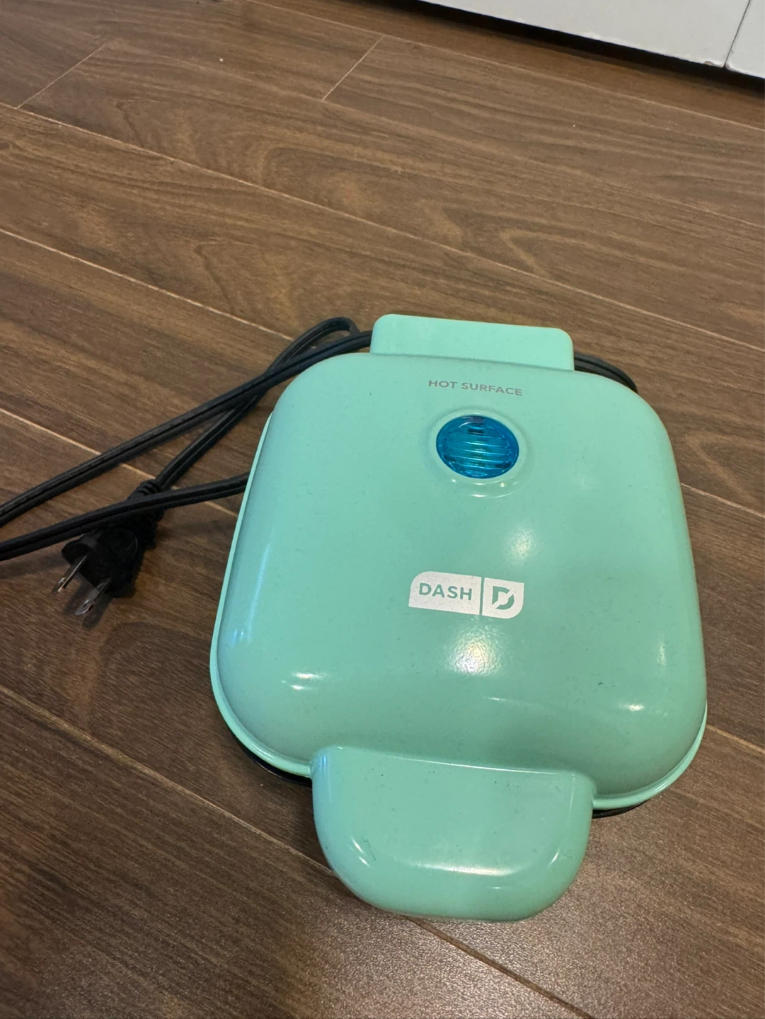 Dash Aqua Mini Waffle Maker