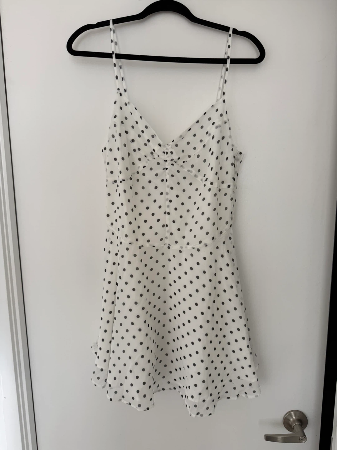 New with Tags! Urban Outfitters Polka Dot Mini Dress | Size M - photo 3