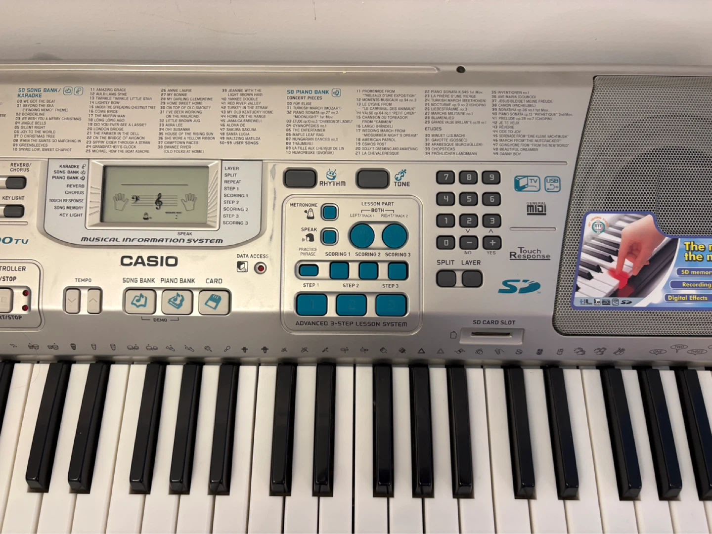Casio LK-300TV Electronic Keyboard with Stand and Stool - photo 4