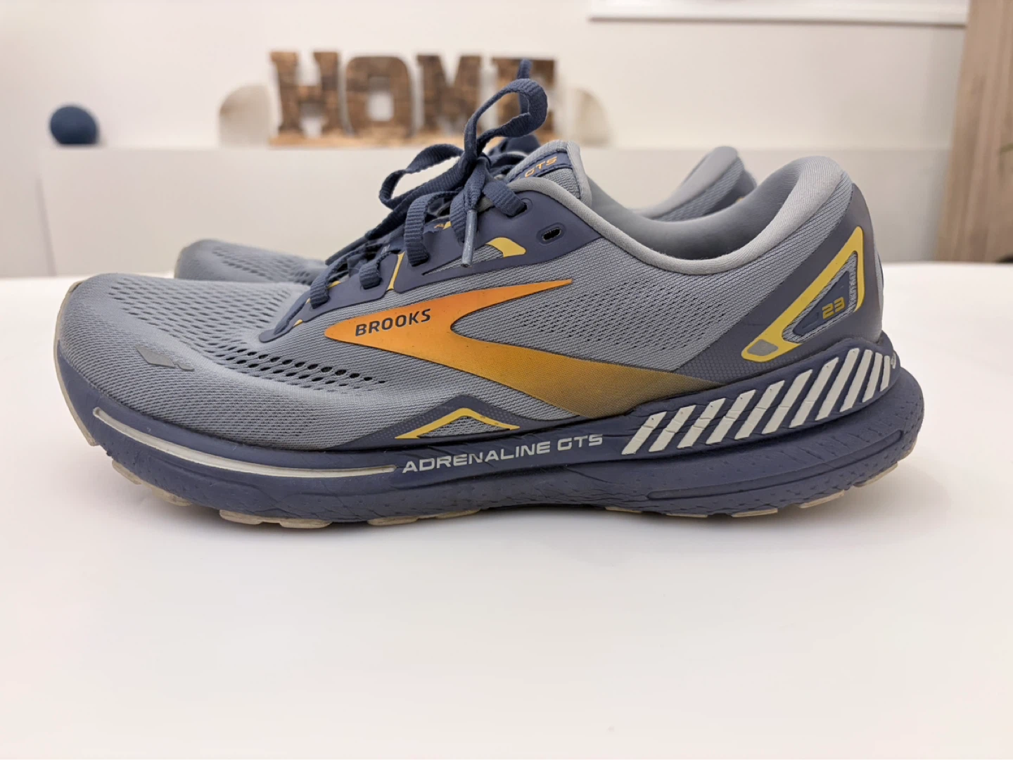Brooks Adrenaline GTS 23 Mens Shoes Sneakers 1103911D027 Size 12 - photo 3