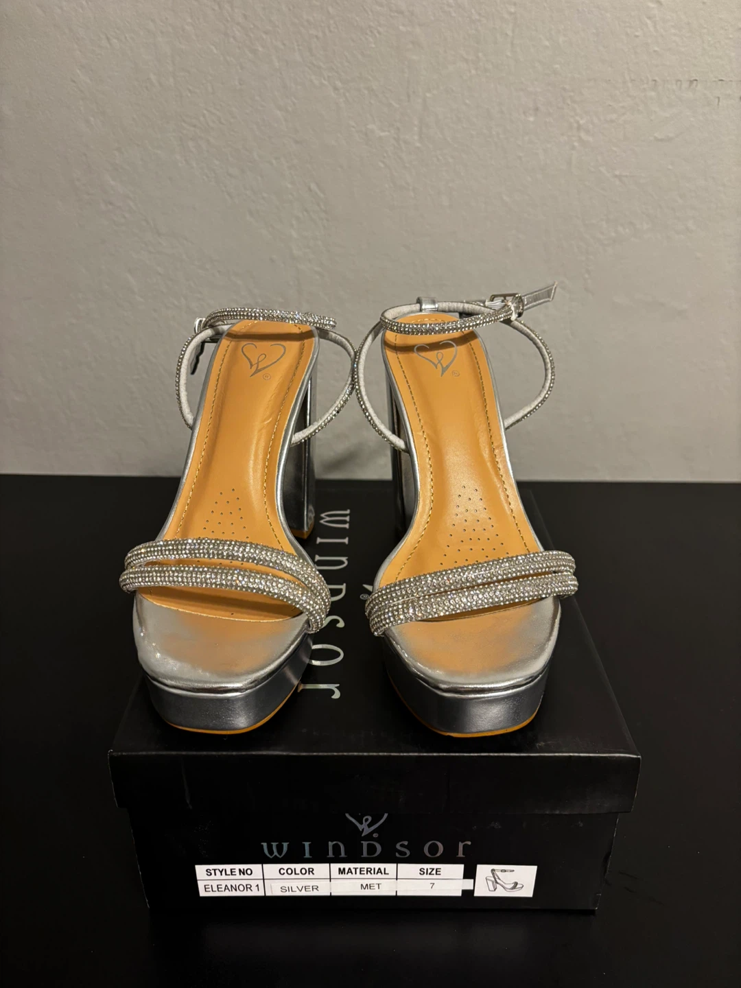 Windsor Eleanor Silver Rhinestone Platform Heels Size 7