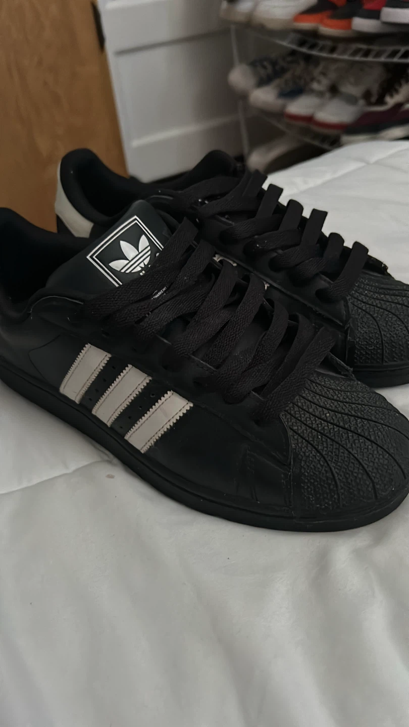 Adidas Superstar Shoes - photo 2