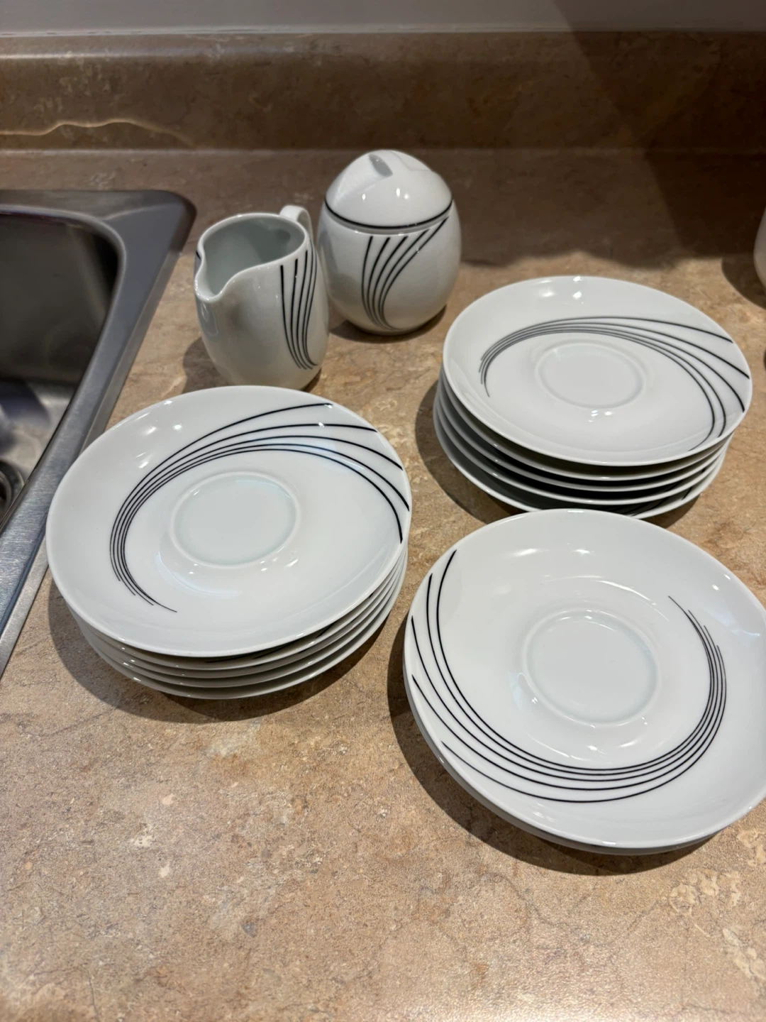 Ceramic Coffee Cups and Saucers - photo 5