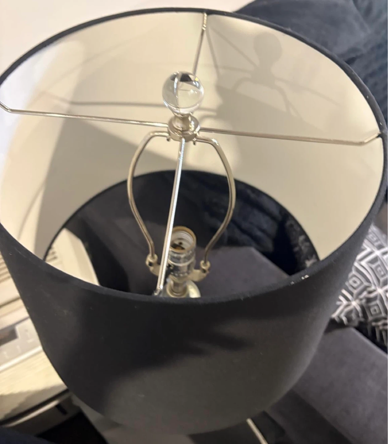 Black Table Lamp - photo 3