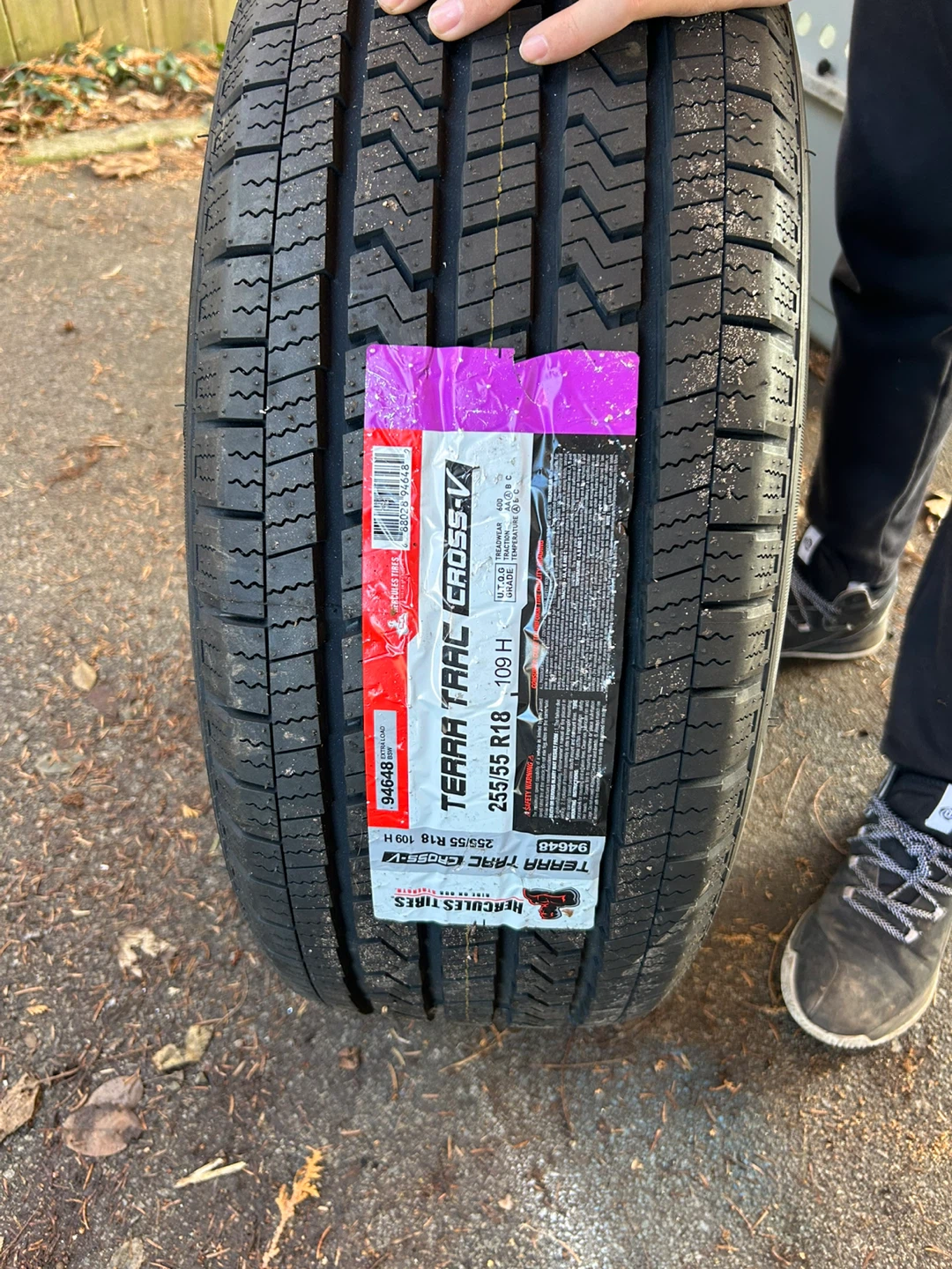 Hercules Terra Trac Cross-V All Season Tire 255/55R18 109H
