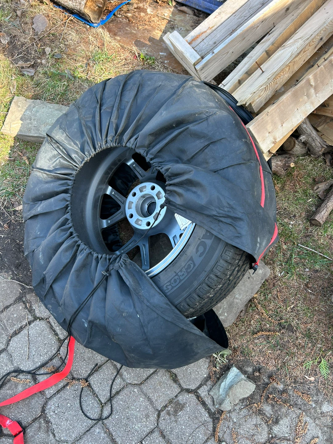 Hercules Terra Trac Cross-V All Season Tire 255/55R18 109H - photo 4