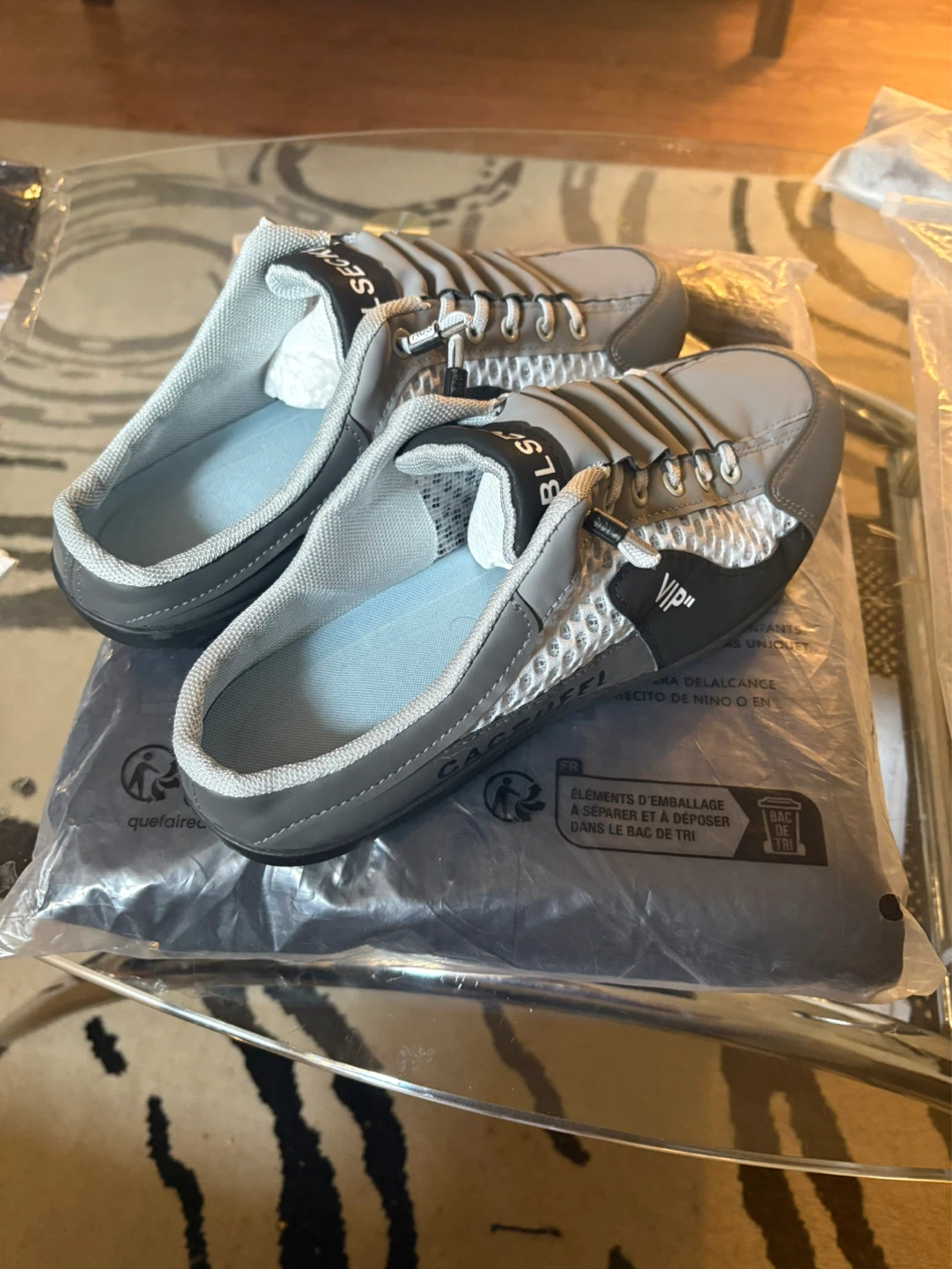 Size 10 Men's Slip-On Sneakers - photo 2