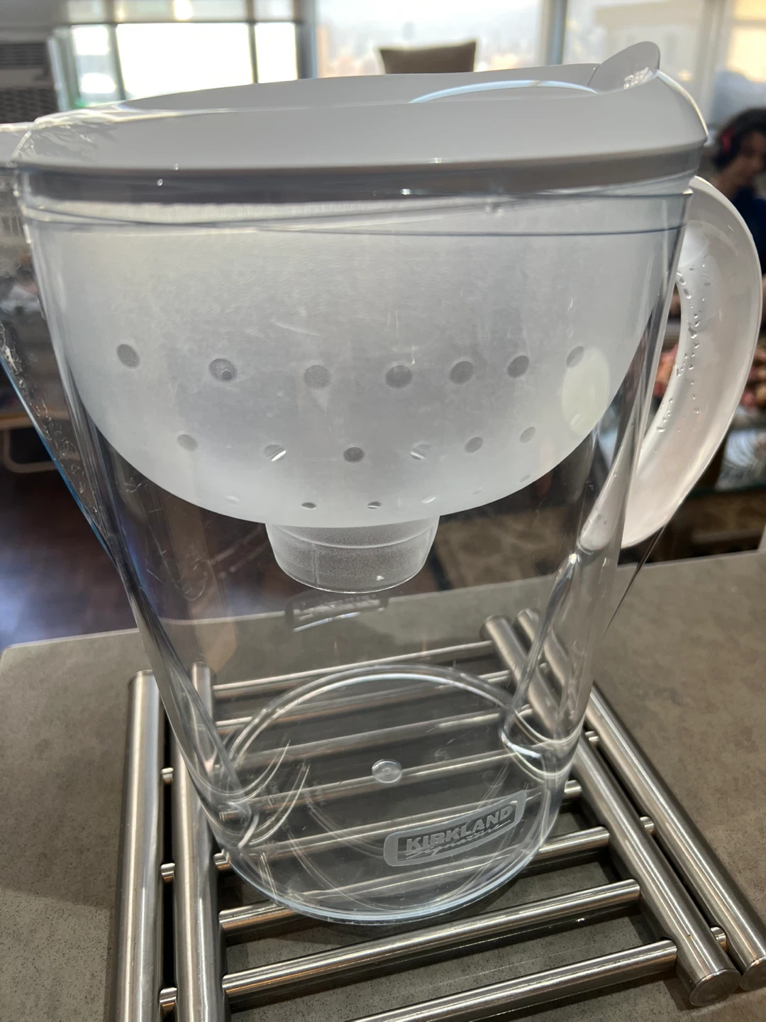 Kirkland Signature Water Filter Pitcher - photo 2