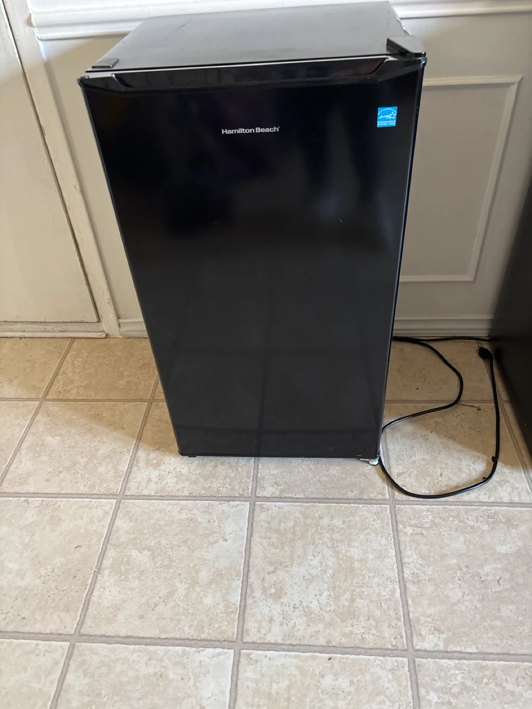 Hamilton Beach Mini Fridge