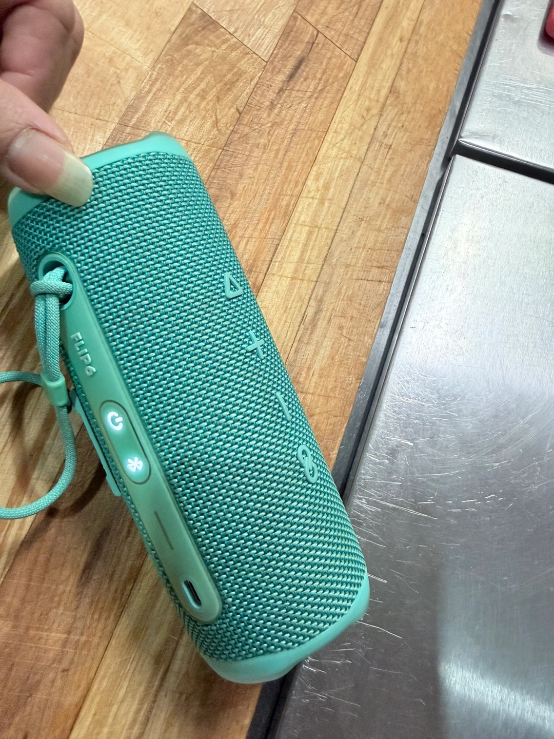 JBL Flip 6 Portable Bluetooth Speaker - photo 2