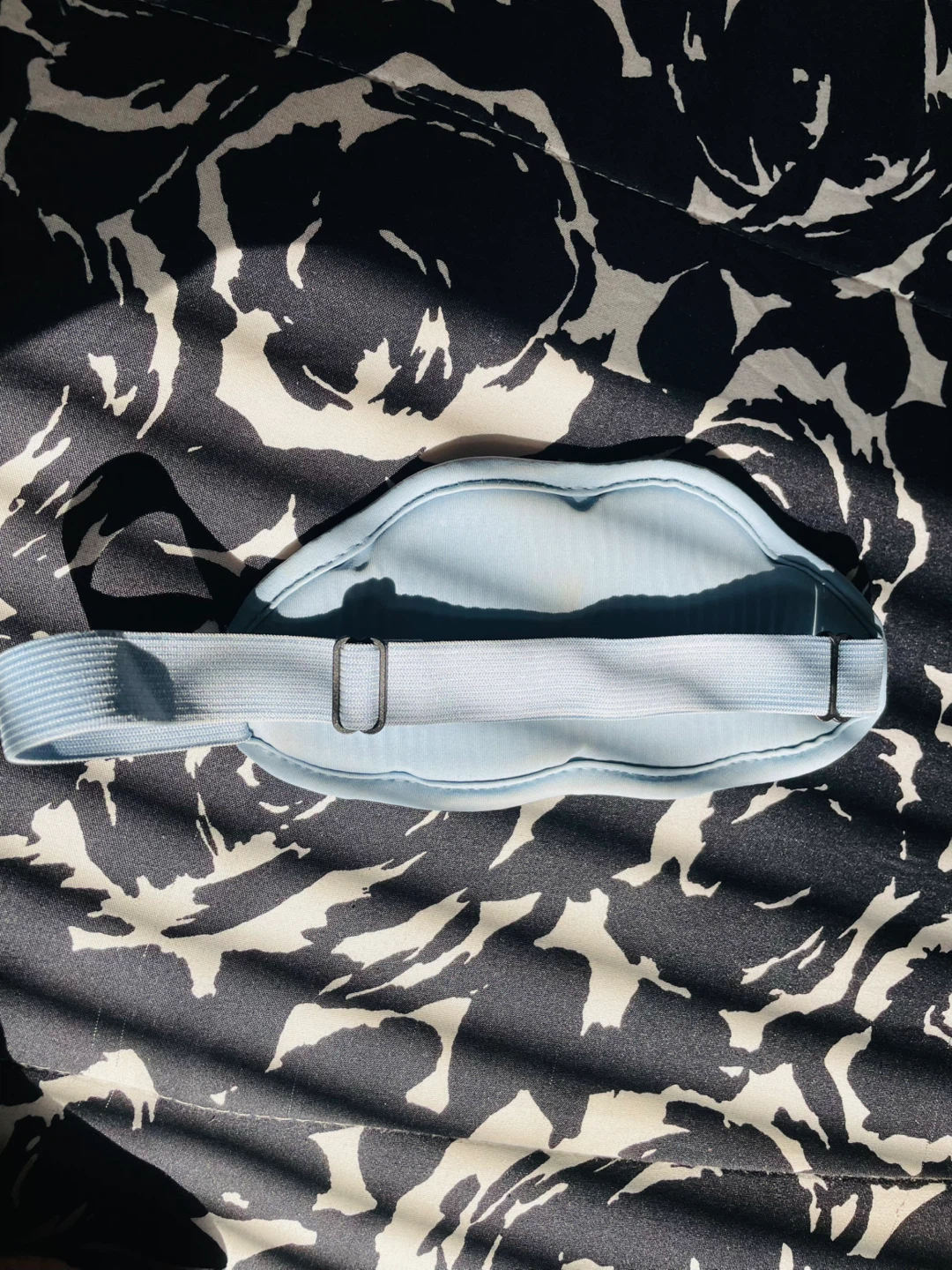 Light Blue Cloud Shaped Eye Mask - photo 2